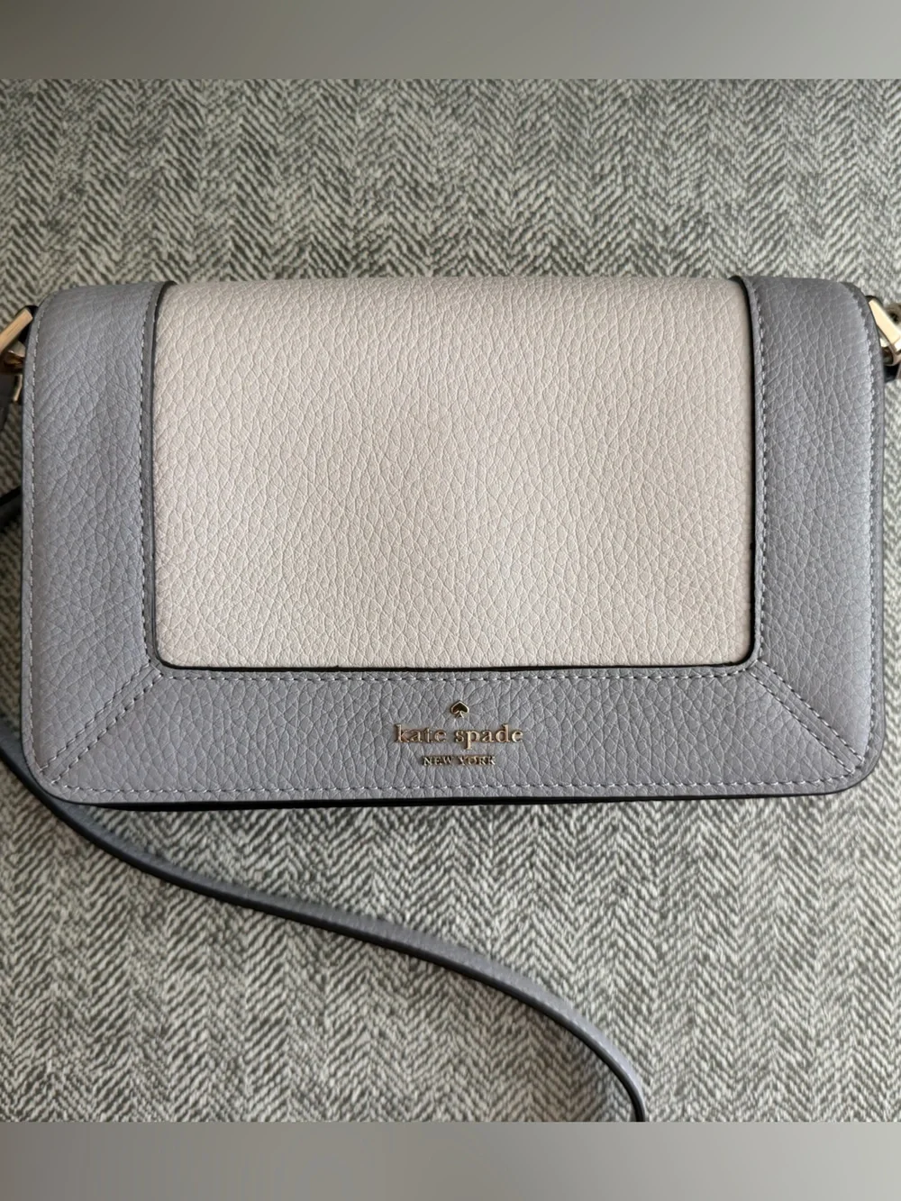 kate spade Two-Tone Gray and Cream Pebbled Leather Crossbody